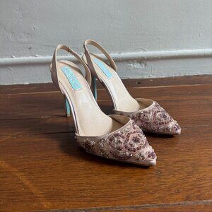 Betsy Johnson  Heels